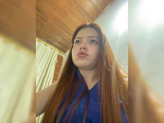 Pamela-Velvet webcam