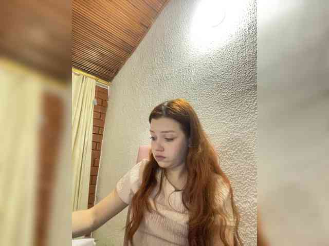 Pamela-Velvet webcam