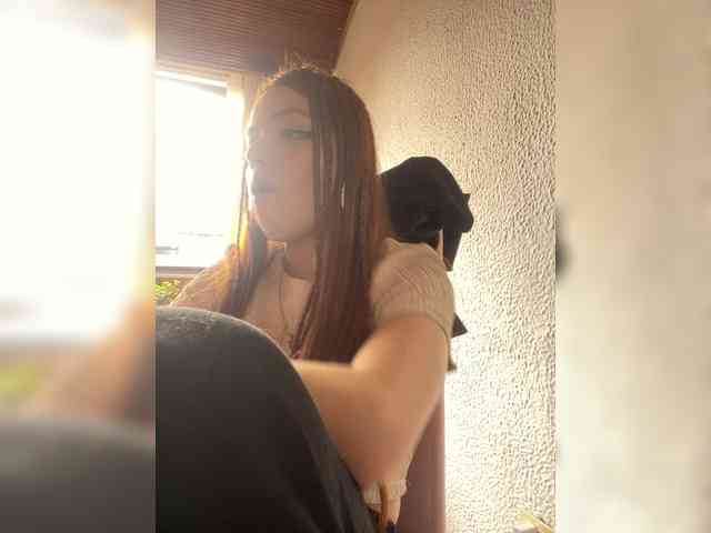 Pamela-Velvet webcam