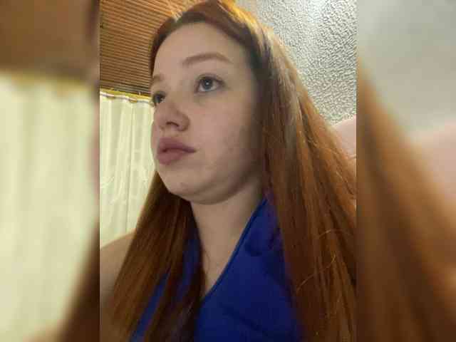 Pamela-Velvet webcam