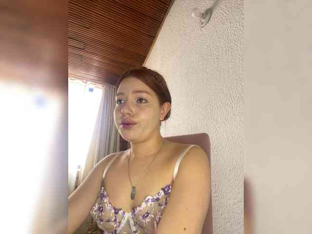 Pamela-Velvet webcam