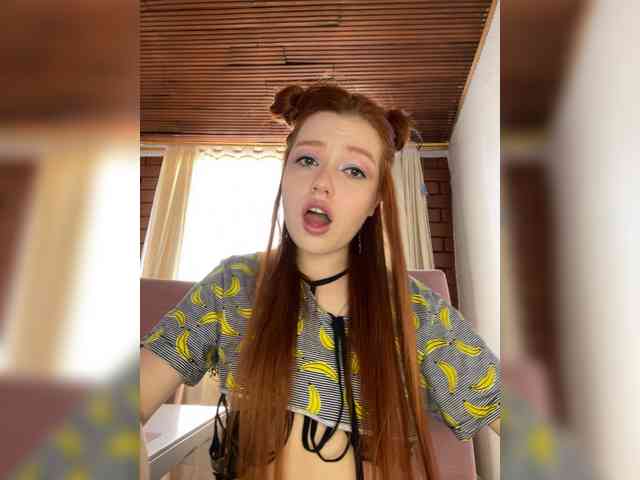 Pamela-Velvet webcam