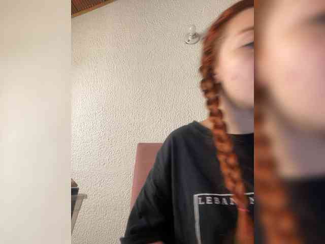 Pamela-Velvet webcam