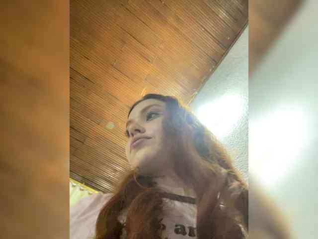 Pamela-Velvet Pamela-Velvet