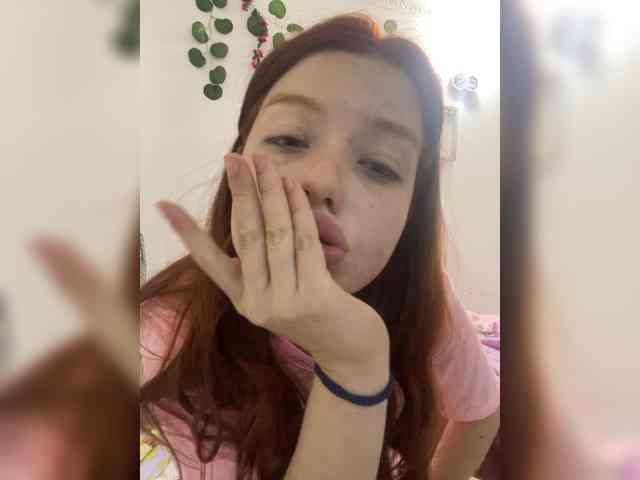 Pamela-Velvet webcam