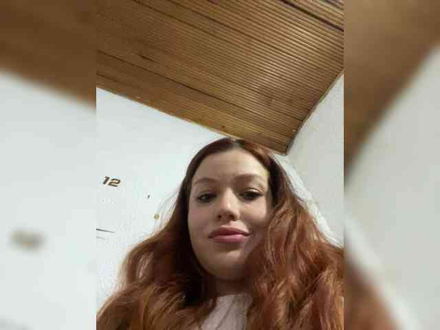 Pamela-Velvet webcam