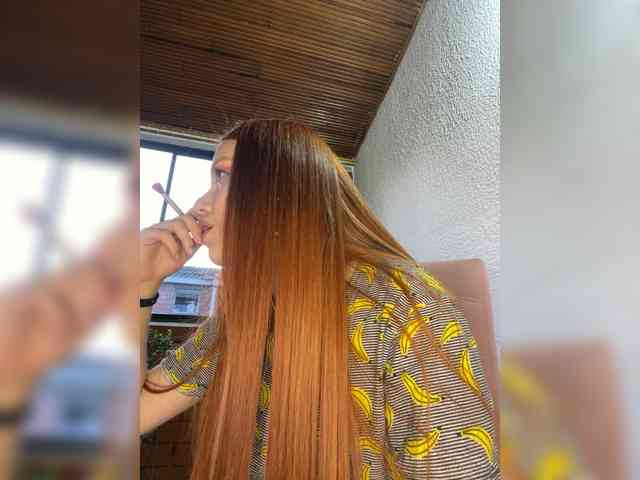 Pamela-Velvet webcam