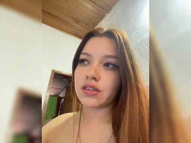 Pamela-Velvet Pamela-Velvet