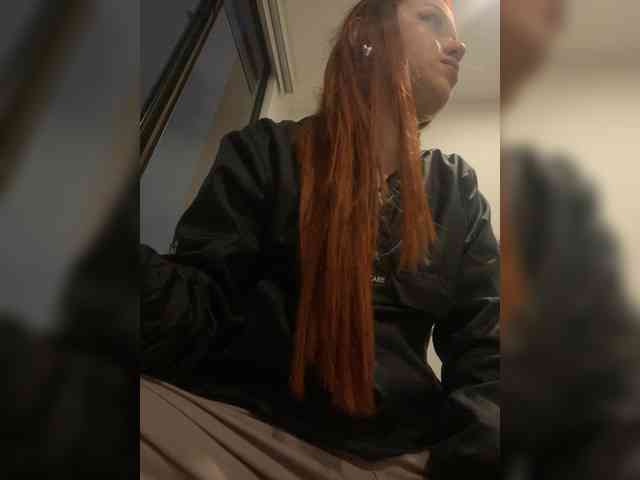 Pamela-Velvet webcam