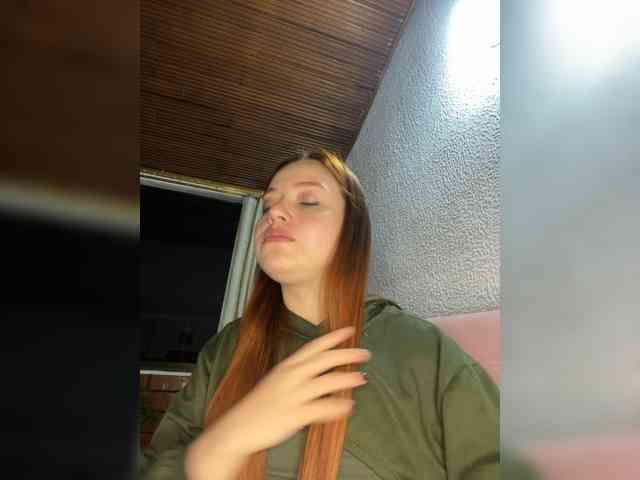 Pamela-Velvet webcam