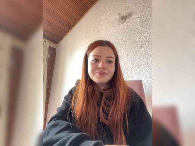 Pamela-Velvet webcam