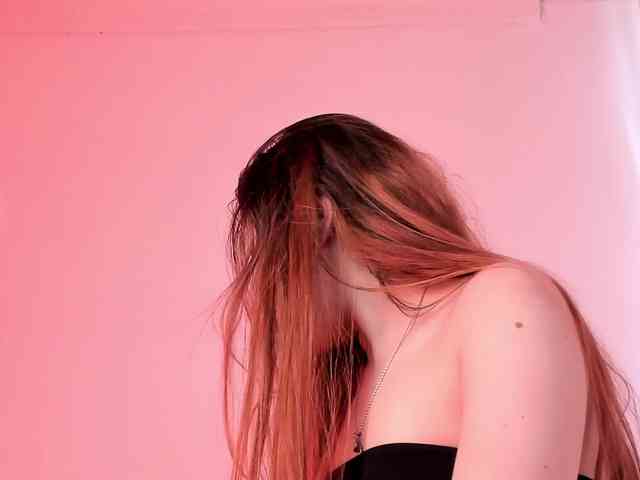 Pamela-Velvet webcam