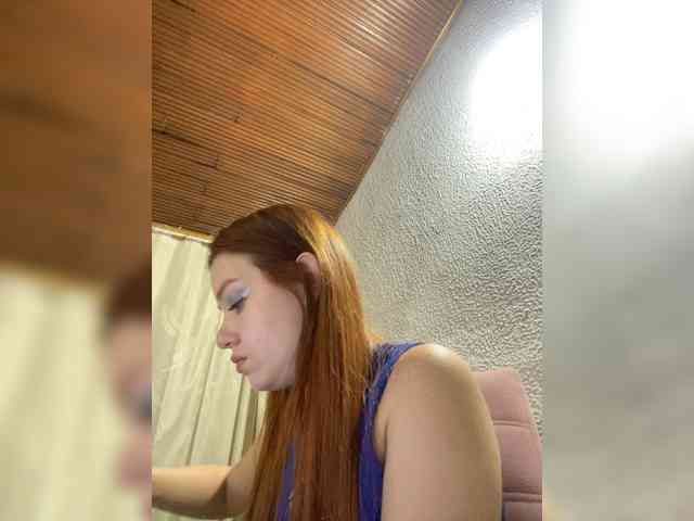 Pamela-Velvet webcam