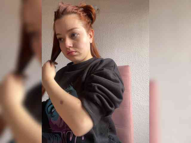 Pamela-Velvet webcam