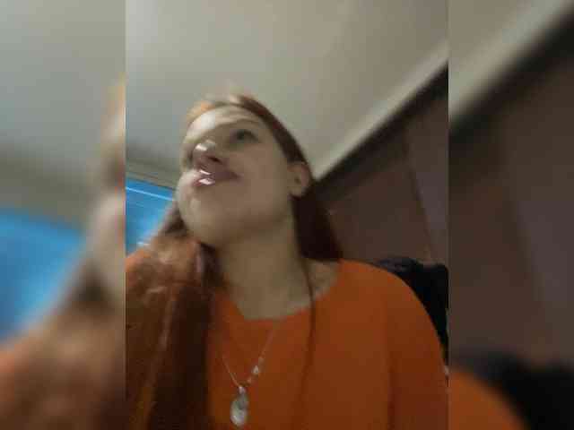 Pamela-Velvet webcam