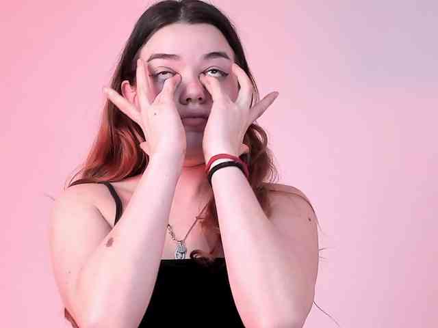 Pamela-Velvet webcam