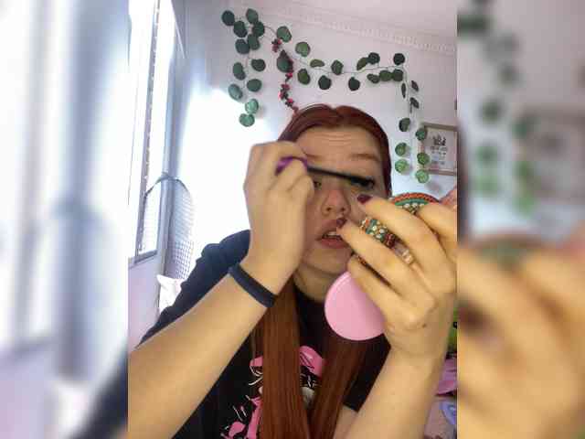 Pamela-Velvet webcam