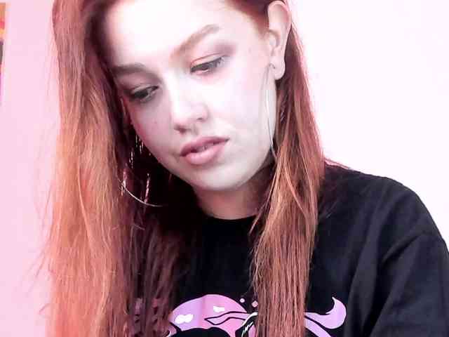 Pamela-Velvet Pamela-Velvet