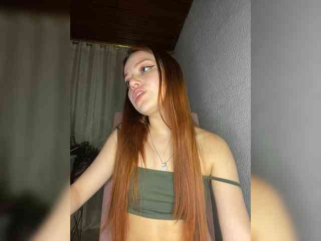 Pamela-Velvet Pamela-Velvet