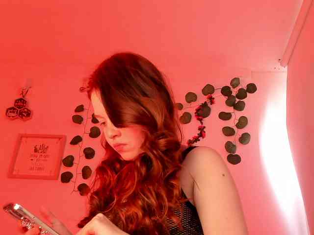 Pamela-Velvet Pamela-Velvet