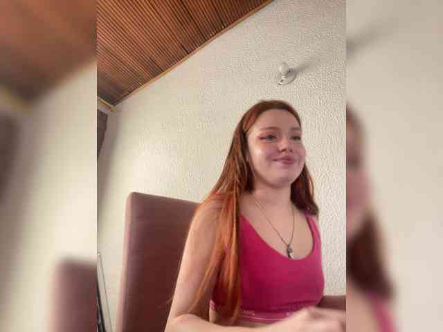 Pamela-Velvet webcam