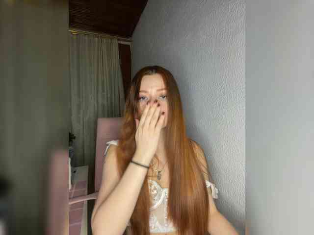 Pamela-Velvet webcam