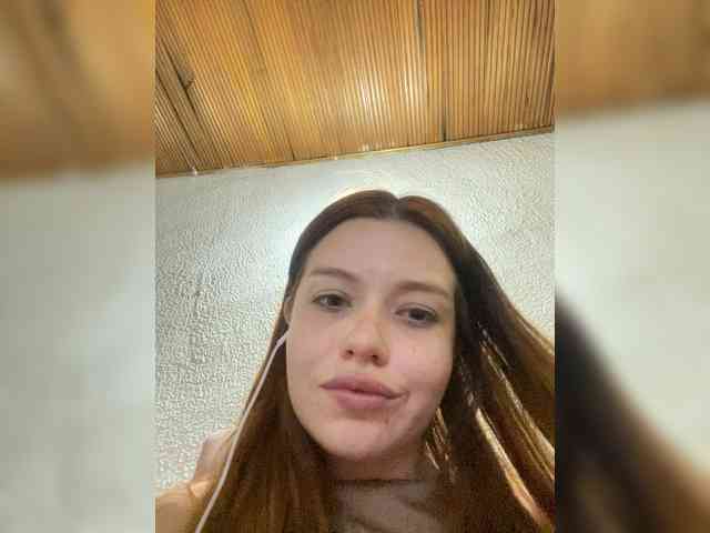 Pamela-Velvet Pamela-Velvet