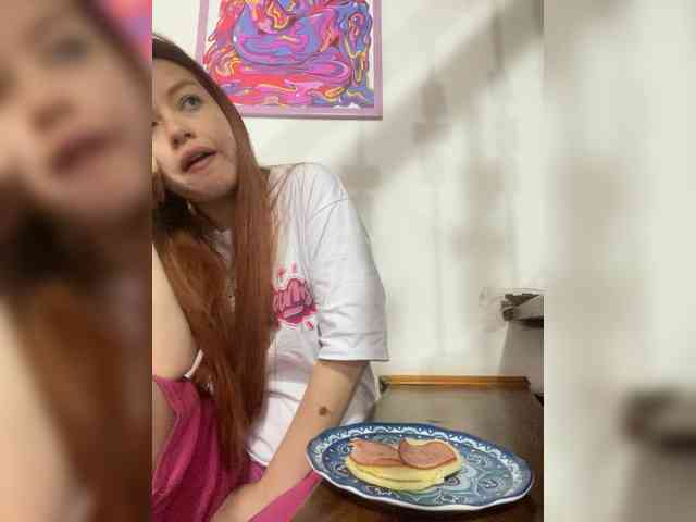 Pamela-Velvet Pamela-Velvet