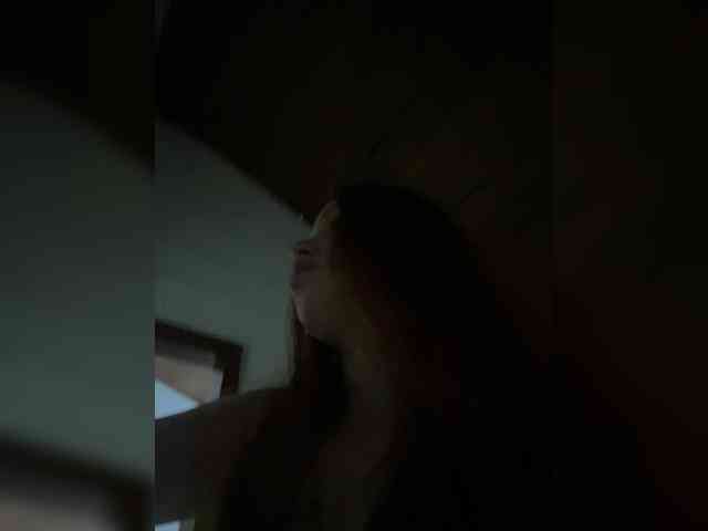 Pamela-Velvet webcam