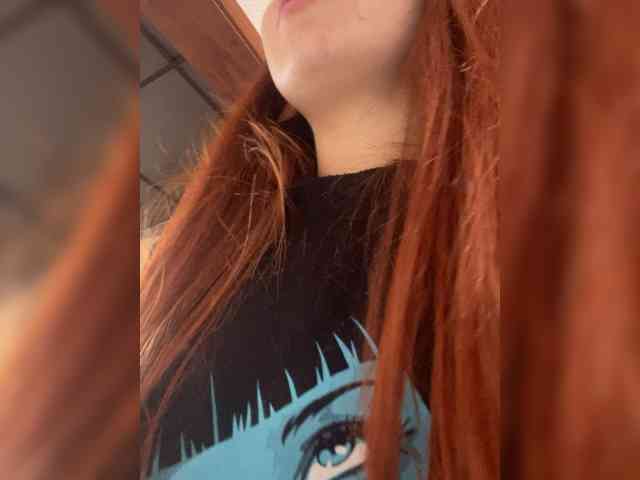 Pamela-Velvet webcam