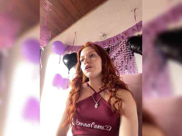 Pamela-Velvet webcam