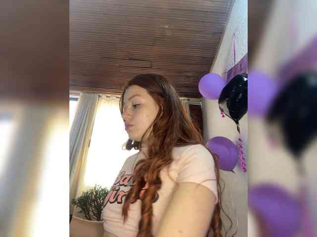 Pamela-Velvet webcam