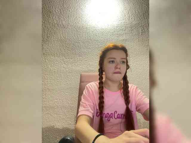 Pamela-Velvet webcam