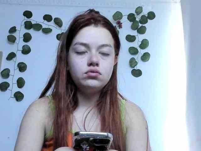 Pamela-Velvet webcam