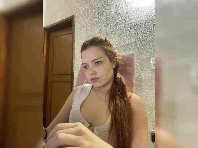 Pamela-Velvet Pamela-Velvet