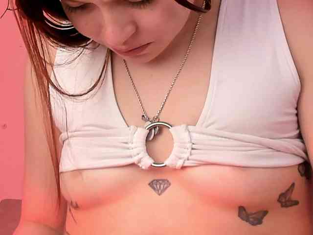 Pamela-Velvet webcam