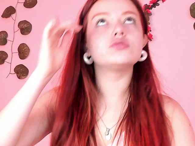 Pamela-Velvet Pamela-Velvet