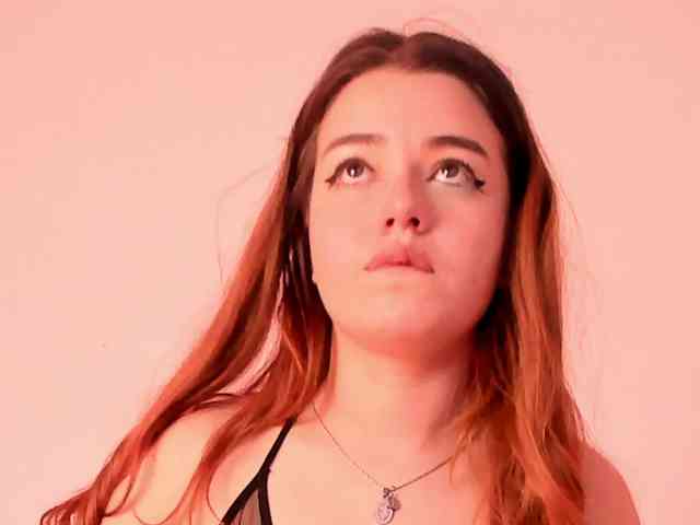 Pamela-Velvet webcam