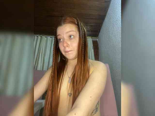 Pamela-Velvet webcam