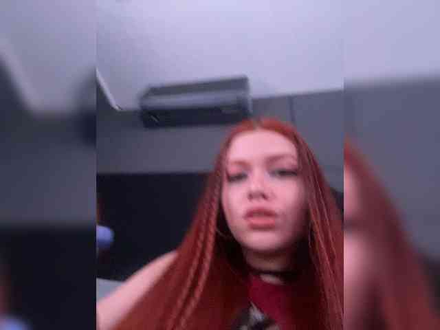 Pamela-Velvet webcam