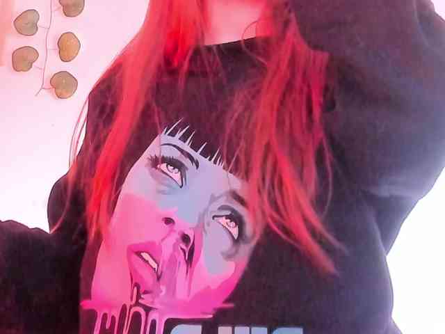 Pamela-Velvet webcam