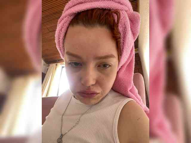 Pamela-Velvet webcam