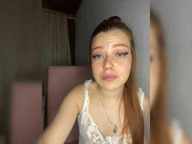 Pamela-Velvet webcam