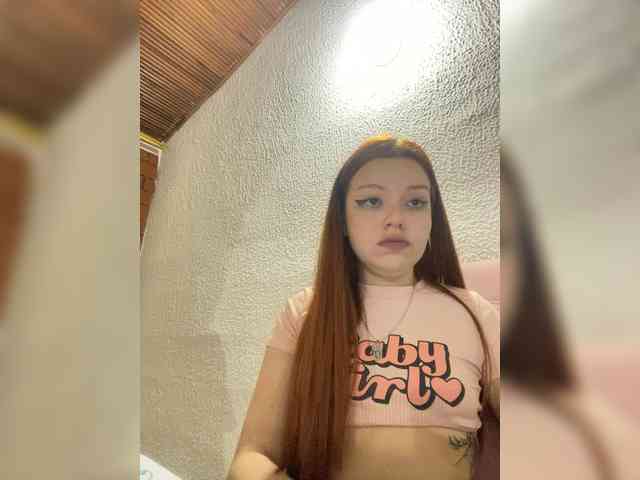 Pamela-Velvet webcam