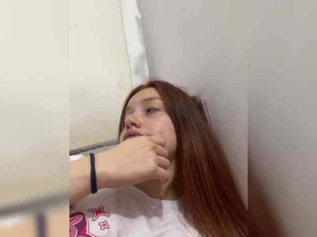 Pamela-Velvet webcam