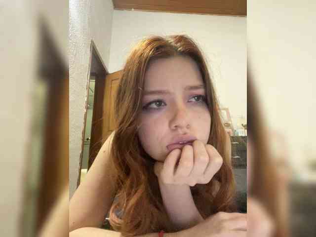 Pamela-Velvet webcam