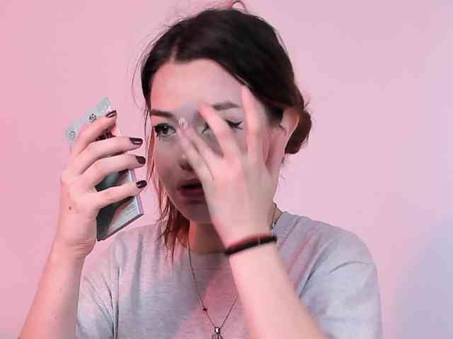 Pamela-Velvet webcam