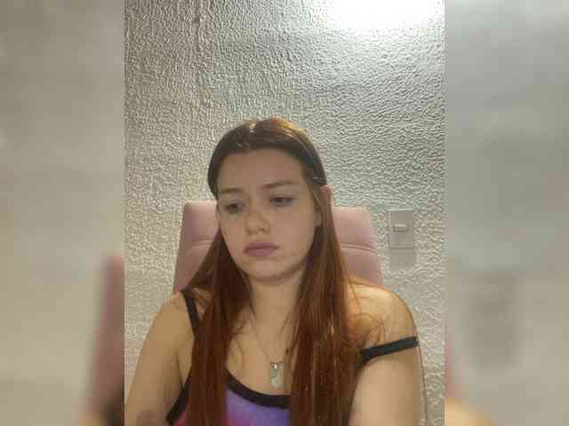 Pamela-Velvet webcam