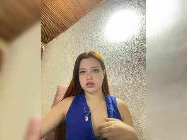 Pamela-Velvet webcam