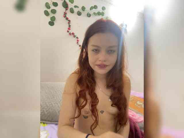 Pamela-Velvet webcam